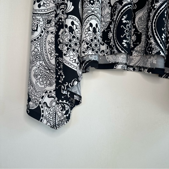 Apt. 9 Y2K Asymmetrical Paisley Midi Skirt. Black and White. Size: XL - Picture 3 of 5
